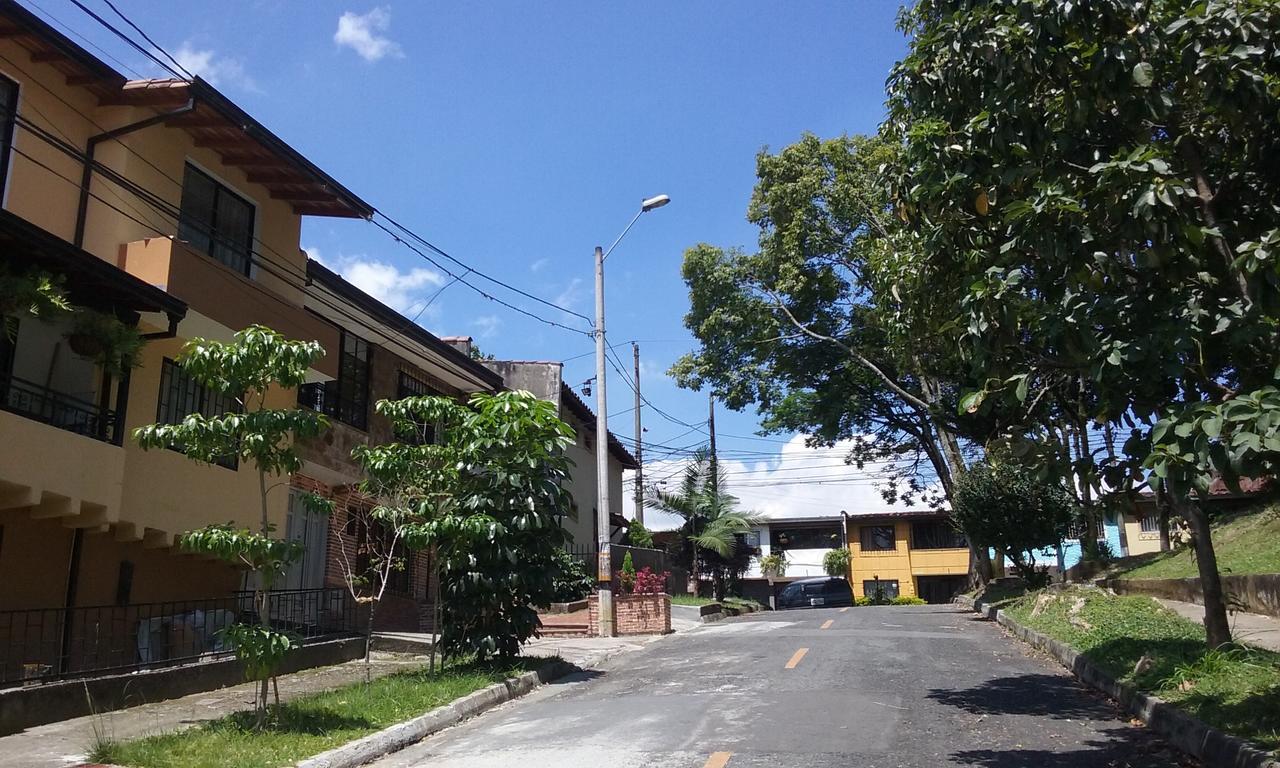 Mayorca Homestay Medellín Eksteriør bilde