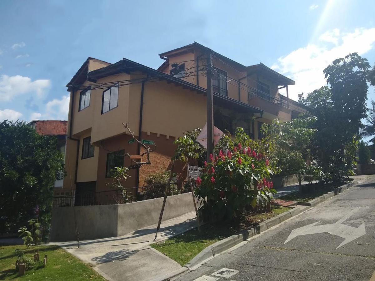 Mayorca Homestay Medellín Eksteriør bilde